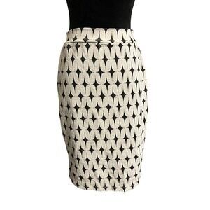 Renee C. Knee Length Pull On Pencil Skirt Geometric Mod‎ Print Black White Small